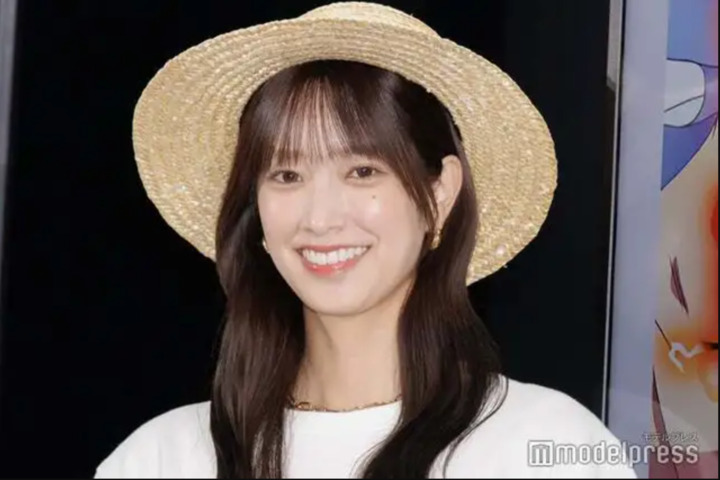 佐々木久美が遂に全裸ヌード解禁の1st写真集がエロ過ぎてたまらんwwwwwww